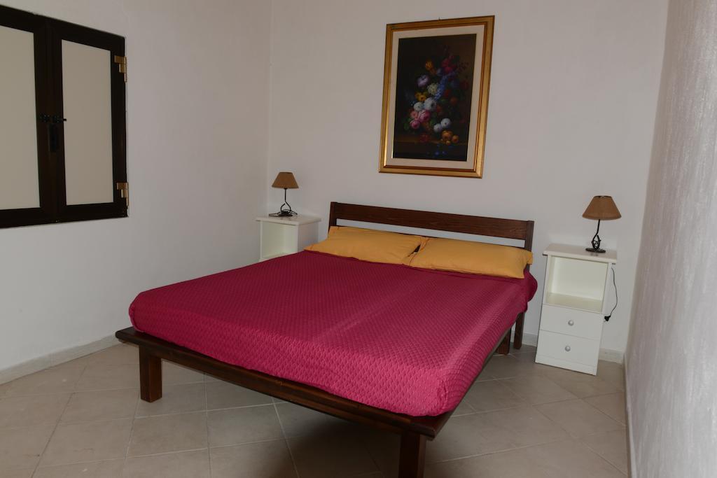 Villaggio La Pantera Rosa Scalea Δωμάτιο φωτογραφία